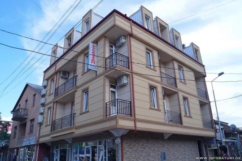 Dream Hotel Batoumi Extérieur photo